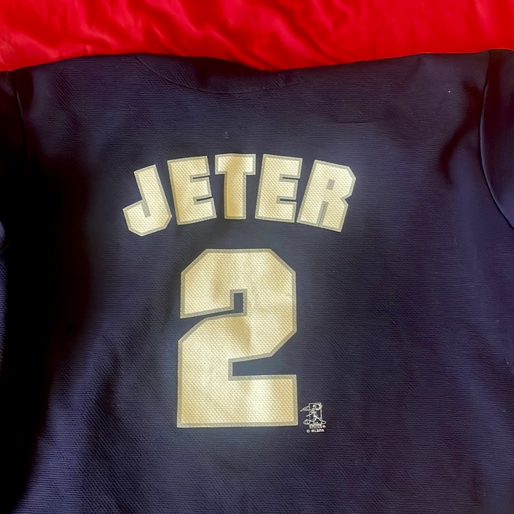 Derek Jeter Yankees Jersey